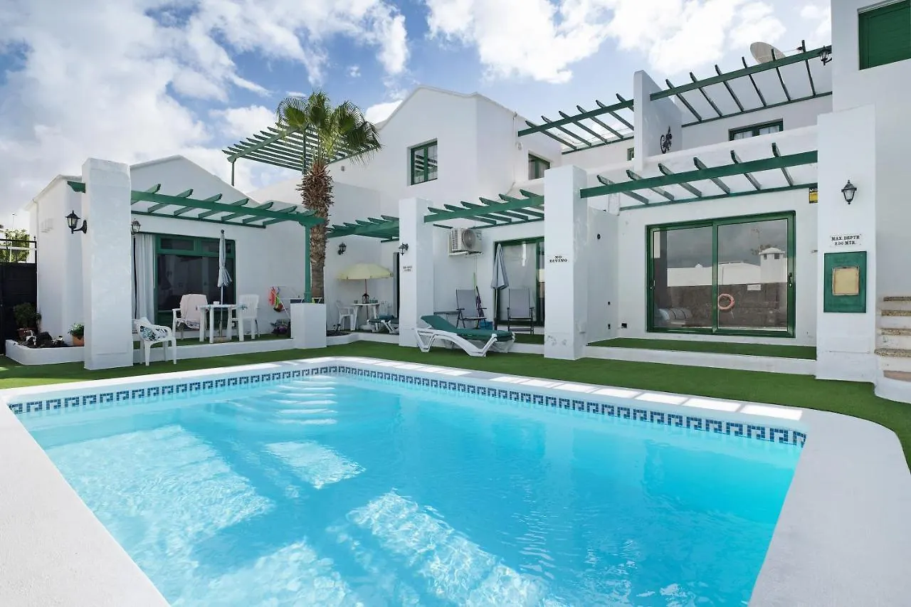 Apt6 Las Palmeras III Lanzarote Puerto del Carmen  0*, Puerto del Carmen (Lanzarote)