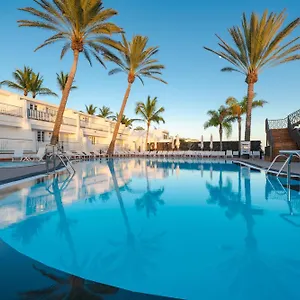 https://apartamentos-fariones.in-canary-islands.com