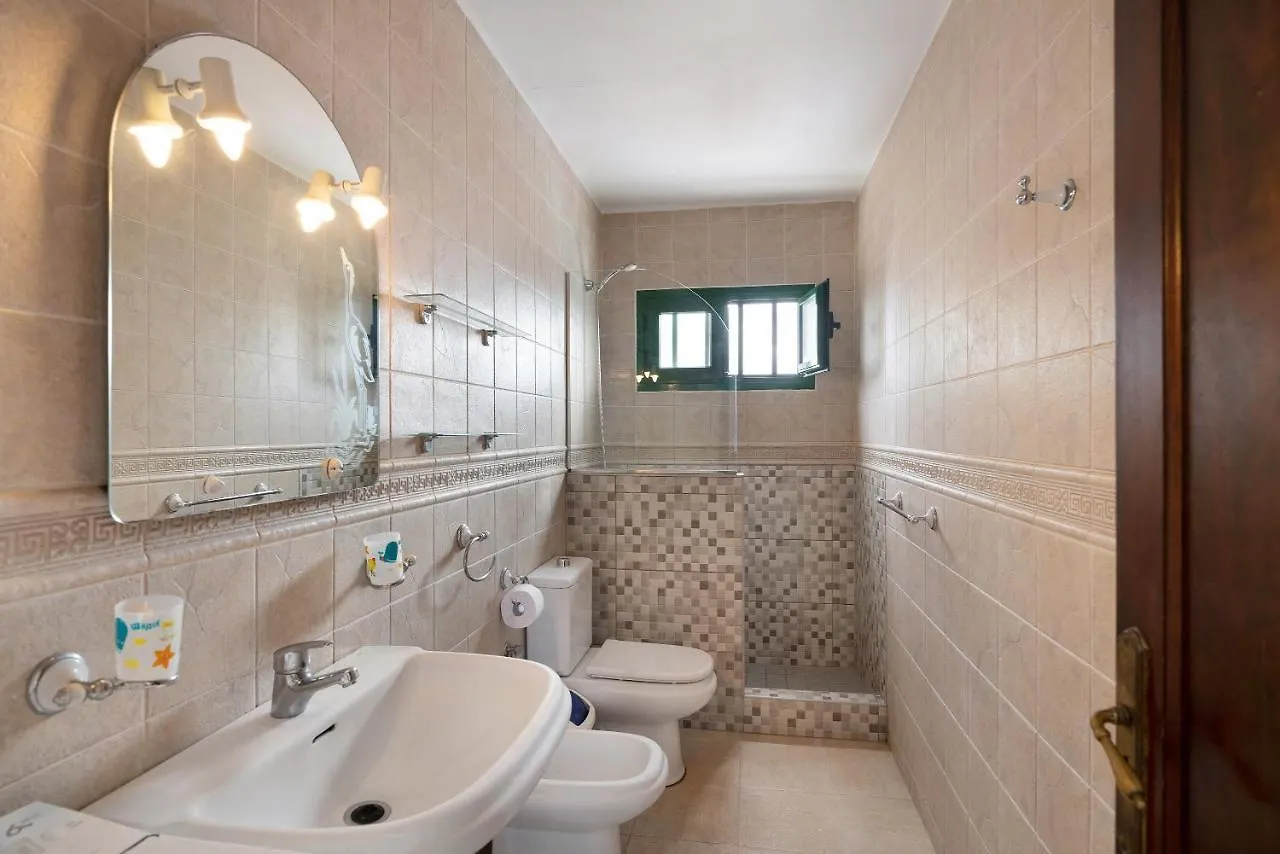 Apt6 Las Palmeras III Lanzarote Puerto del Carmen  Espanha